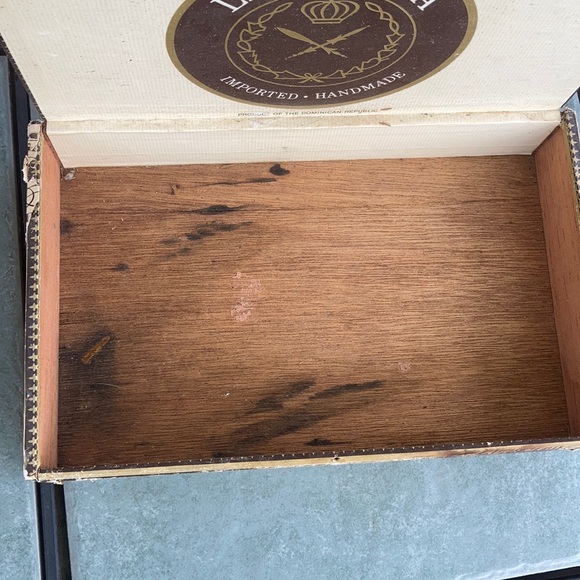 Cigar box wooden box vintage La Corona reinas Dominican Republic cigarbox - Picture 6 of 12